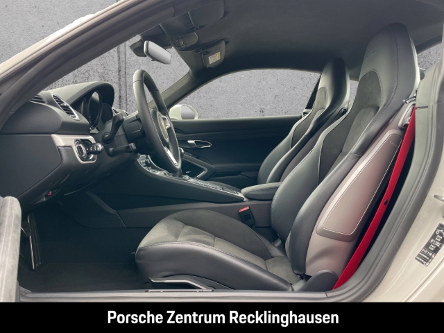 Porsche Cayman 718 GTS 4.0 BOSE nur 4.583 km Sportabgas