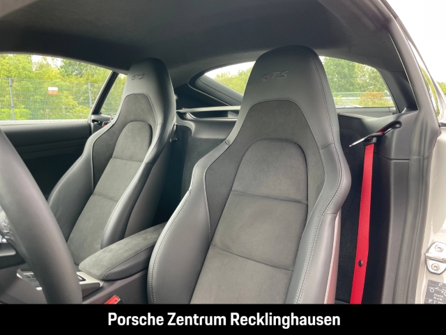 Porsche Cayman 718 GTS 4.0 BOSE nur 4.583 km Sportabgas