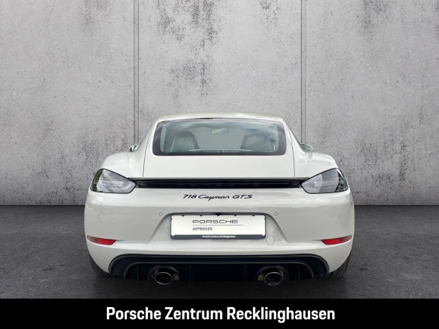Porsche Cayman 718 GTS 4.0 BOSE nur 4.583 km Sportabgas