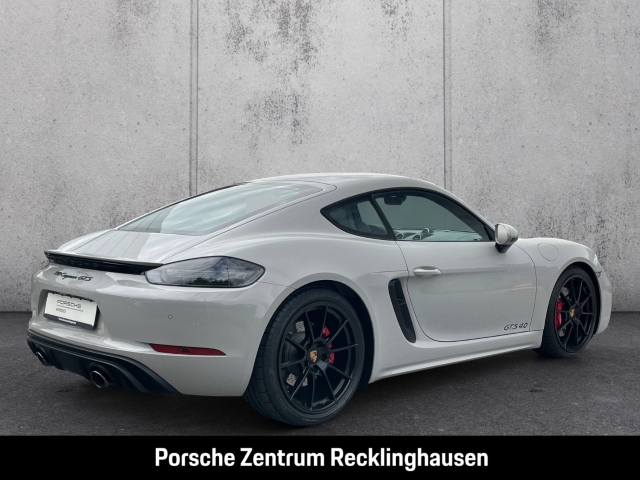 Porsche Cayman 718 GTS 4.0 BOSE nur 4.583 km Sportabgas