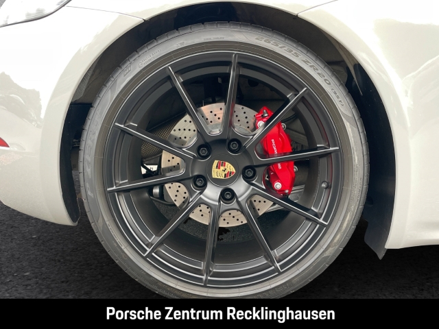 Porsche Cayman 718 GTS 4.0 BOSE nur 4.583 km Sportabgas