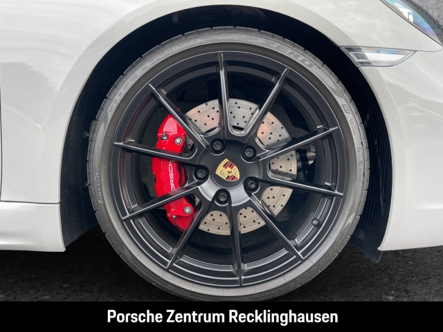 Porsche Cayman 718 GTS 4.0 BOSE nur 4.583 km Sportabgas