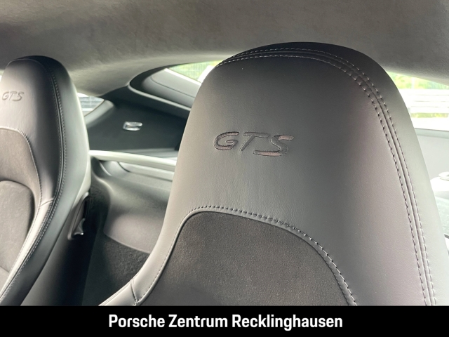Porsche Cayman 718 GTS 4.0 BOSE nur 4.583 km Sportabgas