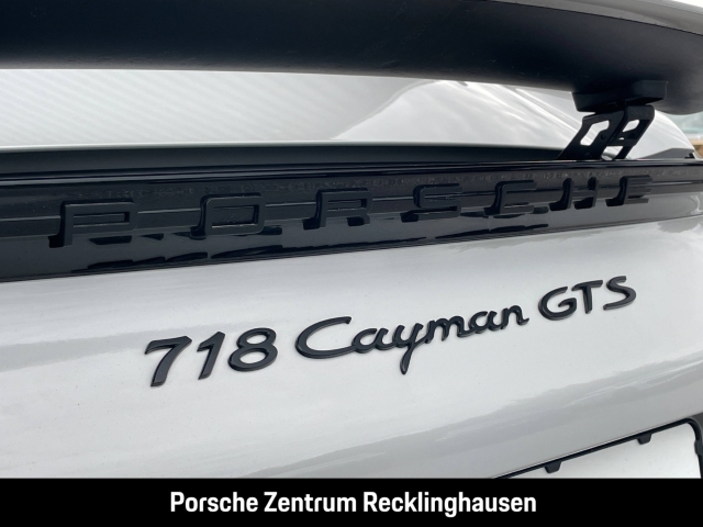Porsche Cayman 718 GTS 4.0 BOSE nur 4.583 km Sportabgas