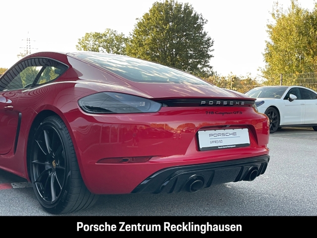 Porsche Cayman 718 GTS 4.0 BOSE PASM Rückfahrkamera