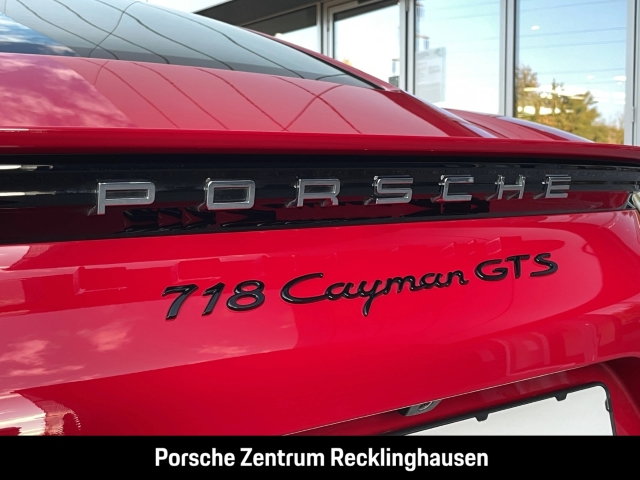 Porsche Cayman 718 GTS 4.0 BOSE PASM Rückfahrkamera