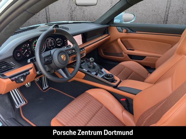Porsche 992 (911) S T