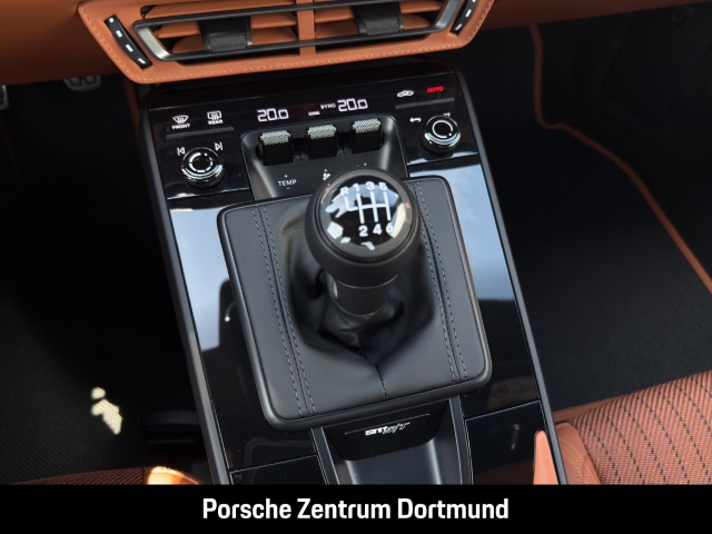Porsche 992 (911) S T