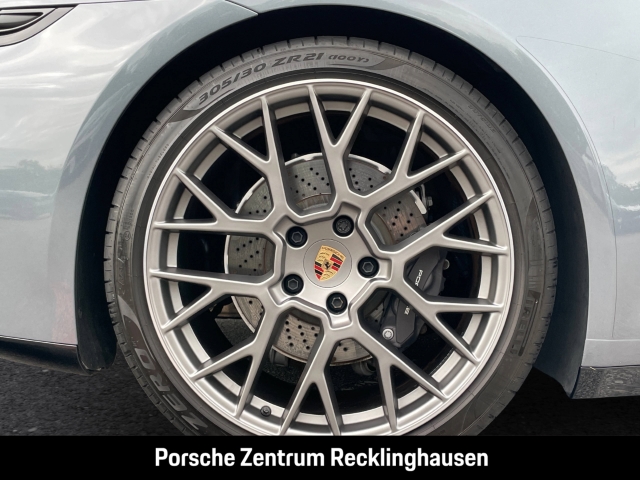 Porsche 992 911 Carrera Cabriolet Clubleder Sportabgas