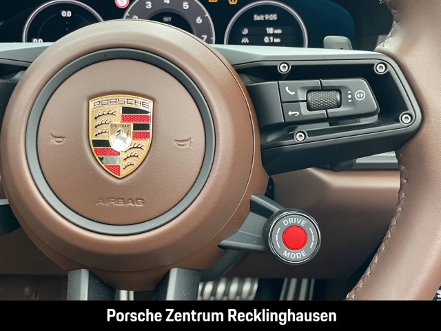 Porsche 992 911 Carrera Cabriolet Clubleder Sportabgas