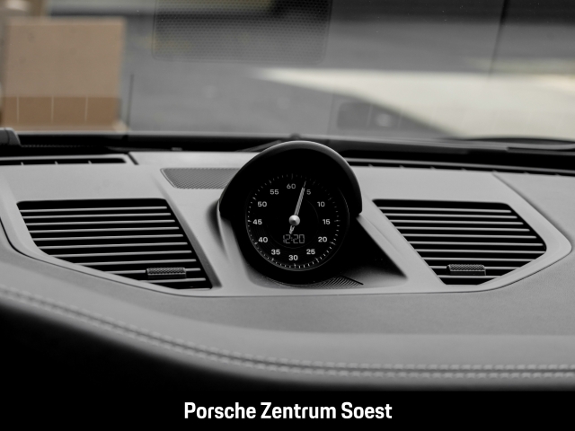 Porsche 992 Carrera SPORTDESIGN/GLASDACH/SPORTABGASANLAGE