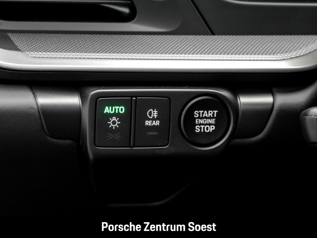 Porsche 992 Carrera SPORTDESIGN/GLASDACH/SPORTABGASANLAGE