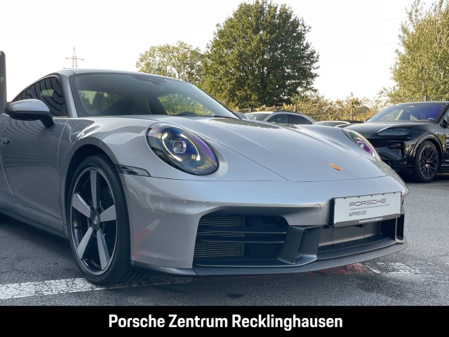 Porsche 992 911 Carrera Sportabgas Surround-View BOSE