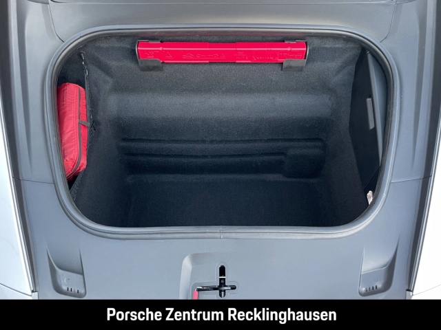 Porsche 992 911 Carrera Sportabgas Surround-View BOSE