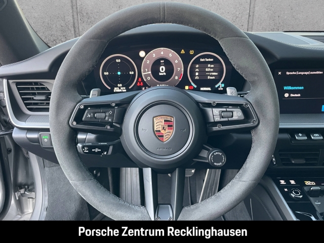 Porsche 992 911 Carrera Sportabgas Surround-View BOSE