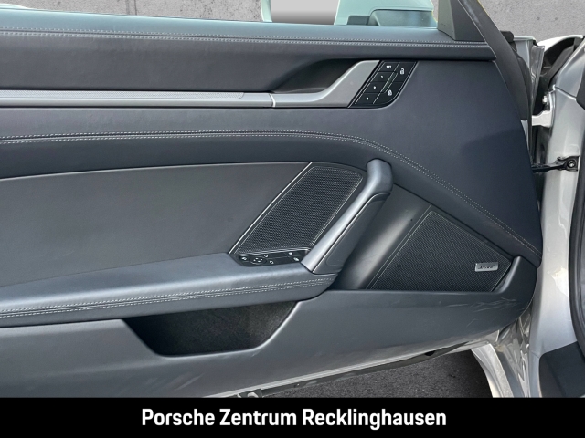 Porsche 992 911 Carrera Sportabgas Surround-View BOSE