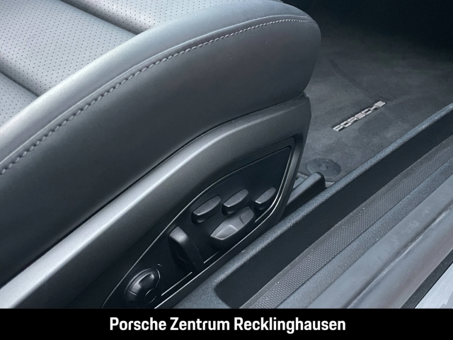 Porsche 992 911 Carrera Sportabgas Surround-View BOSE