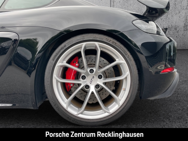 Porsche Cayman 718 GT4 Sport Chrono Sportabgasanlage LED
