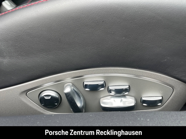 Porsche Cayman 718 GT4 Sport Chrono Sportabgasanlage LED