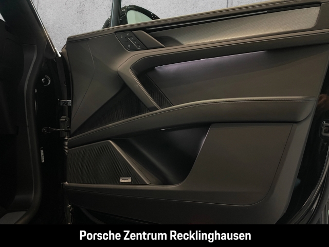 Porsche Cayenne Electric HA-Lenkung Surround-View BOSE
