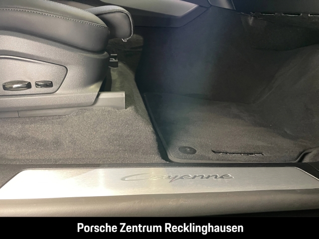 Porsche Cayenne Electric HA-Lenkung Surround-View BOSE