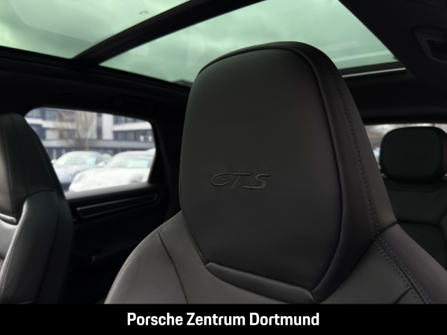 Porsche Cayenne GTS