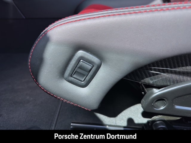 Porsche 718 Spyder RS BOSE Sportabgasanlage Sport Chrono