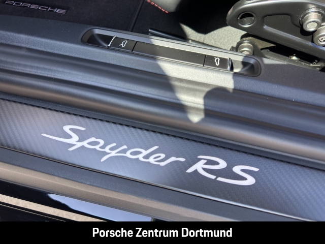 Porsche 718 Spyder RS BOSE Sportabgasanlage Sport Chrono