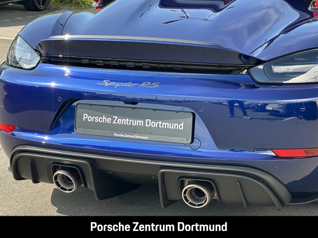 Porsche 718 Spyder RS BOSE Sportabgasanlage Sport Chrono