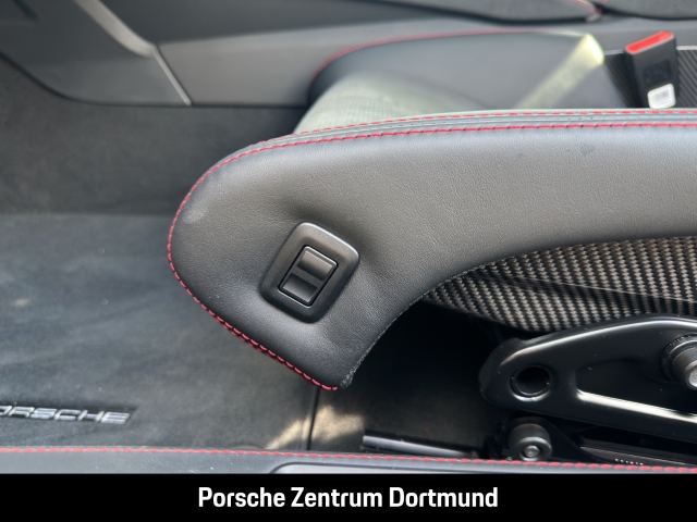 Porsche 718 Spyder RS Sportabgas BOSE Weissach-Paket