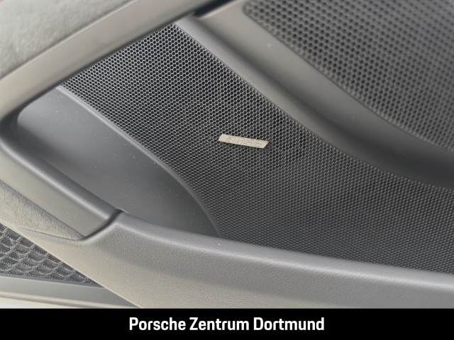 Porsche 718 Spyder RS Sportabgas BOSE Weissach-Paket