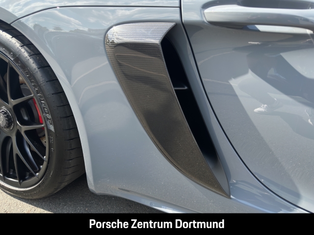Porsche 718 Spyder RS Sportabgas BOSE Weissach-Paket