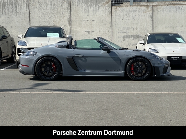 Porsche 718 Spyder RS Sportabgas BOSE Weissach-Paket
