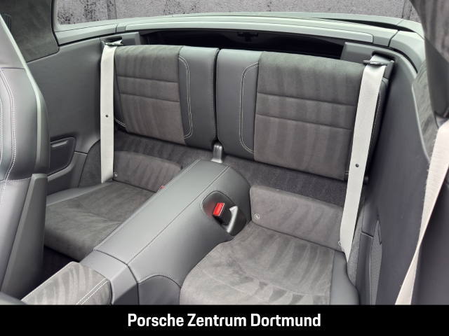 Porsche 992 911 Targa 4 GTS BOSE Sportabgasanlage LED