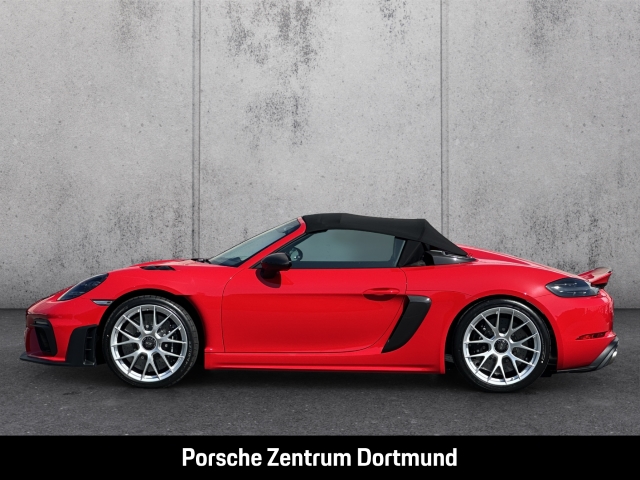 Porsche 718 Spyder RS BOSE Sport Chrono Sportabgasanlage