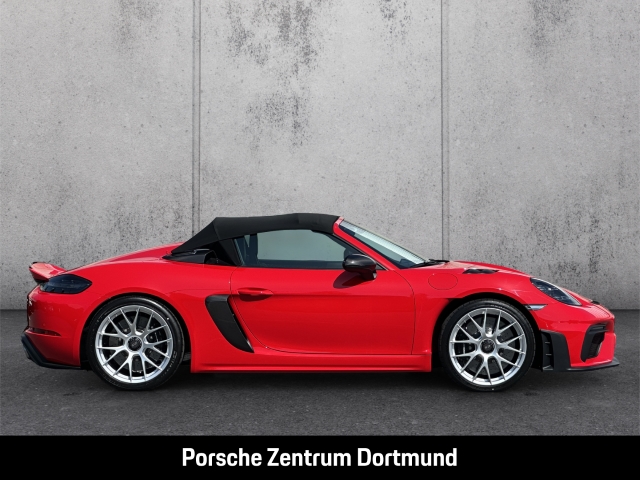 Porsche 718 Spyder RS BOSE Sport Chrono Sportabgasanlage