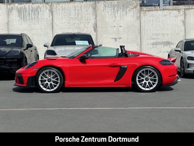 Porsche 718 Spyder RS BOSE Sport Chrono Sportabgasanlage