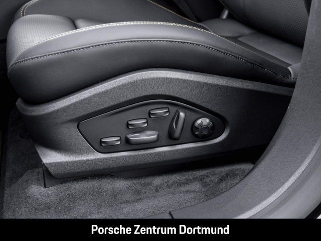 Porsche Macan 4 BOSE Panorama Rückfahrkamera InnoDrive