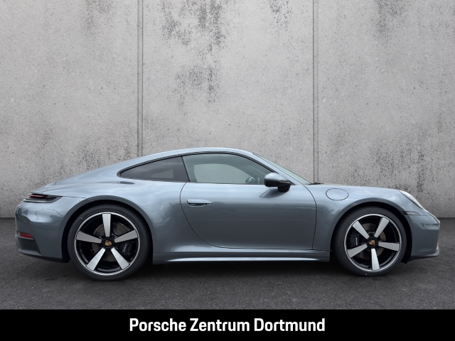 Porsche 992 911 Carrera BOSE Sportabgasanlage LED-Matrix