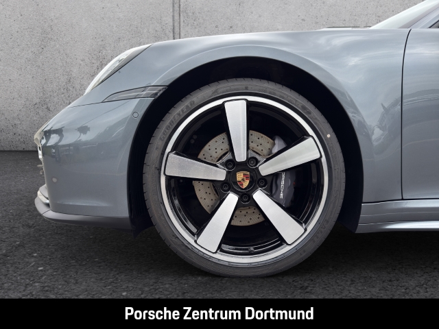 Porsche 992 911 Carrera BOSE Sportabgasanlage LED-Matrix
