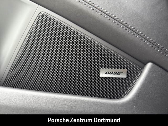 Porsche 992 911 Carrera BOSE Sportabgasanlage LED-Matrix