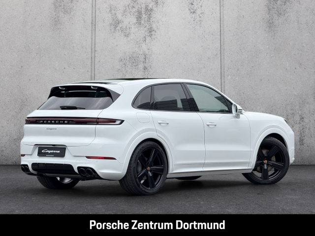 Porsche Cayenne BOSE InnoDrive Panoramadach LED-Matrix