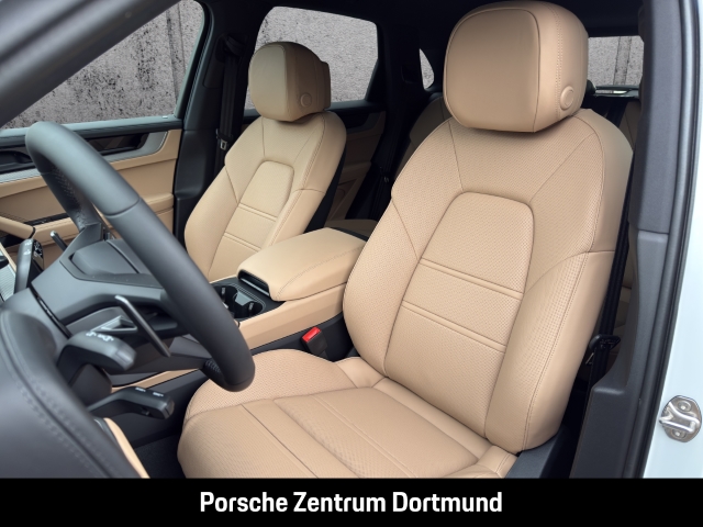 Porsche Cayenne BOSE InnoDrive Panoramadach LED-Matrix