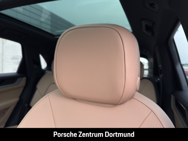 Porsche Cayenne BOSE InnoDrive Panoramadach LED-Matrix