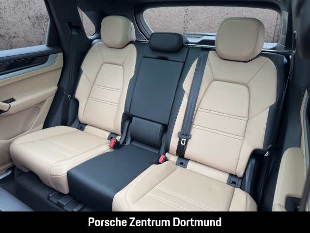 Porsche Cayenne BOSE InnoDrive Panoramadach LED-Matrix
