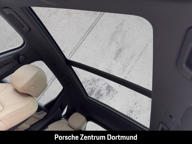 Porsche Cayenne BOSE InnoDrive Panoramadach LED-Matrix