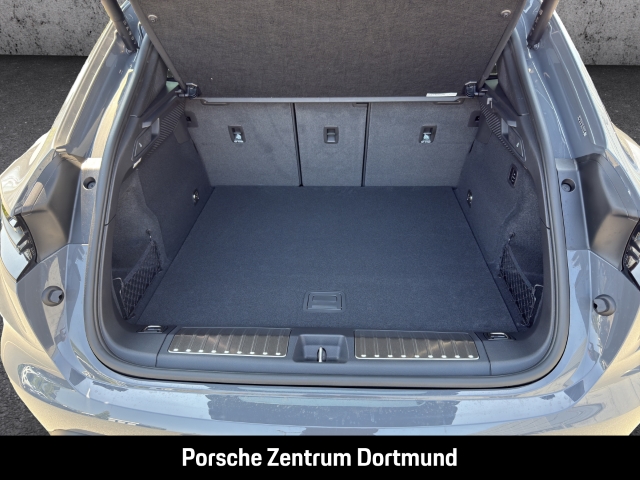 Porsche Macan 4S Burmester Sport Chrono Panoramadach LED