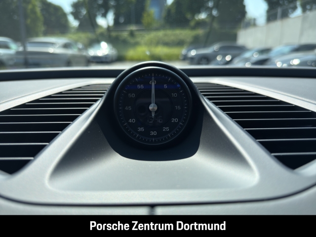Porsche Macan 4S Burmester Sport Chrono Panoramadach LED
