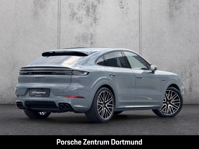 Porsche Cayenne S E-Hybrid Coupe Arktikgrau HA-Lenkung
