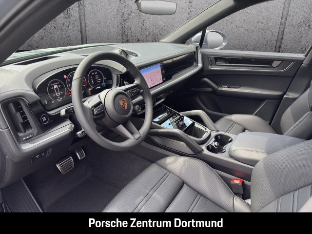 Porsche Cayenne S E-Hybrid Coupe Arktikgrau HA-Lenkung